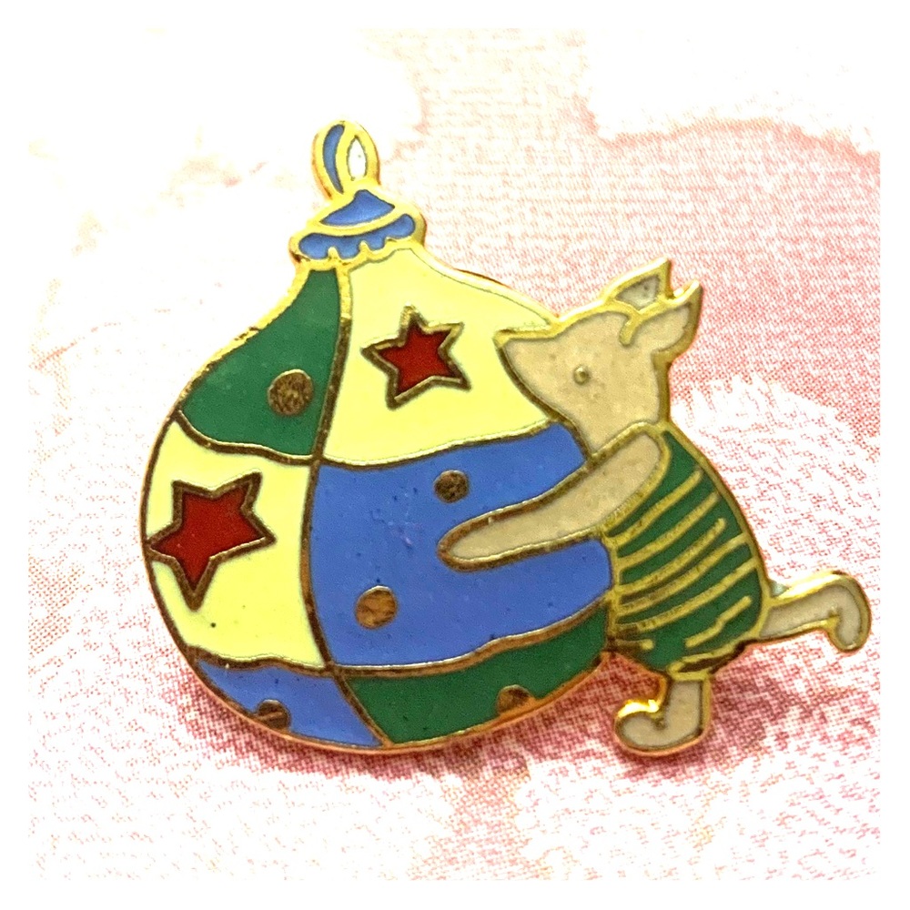 Winnie The Pooh Piglet with an Ornament Retro Pin